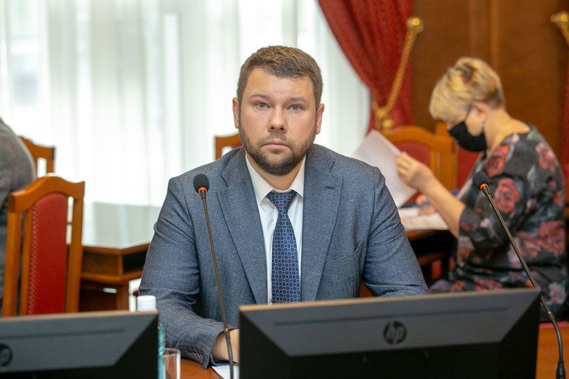 Депутат Законодательного собрания 7 созыва Виталий Быков